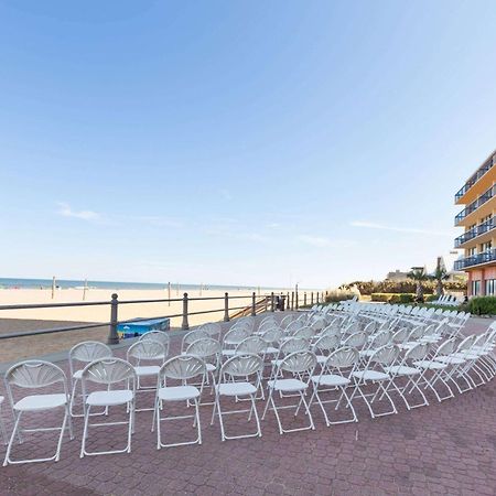 Wyndham Virginia Beach Oceanfront Exterior photo