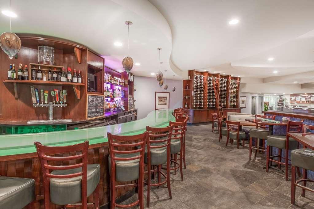 Wyndham Virginia Beach Oceanfront Restaurant photo